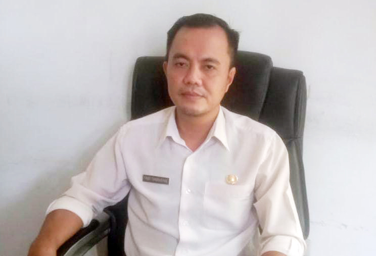 Camat Paju Epat, Fredi Tangkasiang