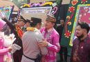 AKBP Iqbal Sengaji Resmi Pimpin Polres Barito Timur, Disambut Tradisi Pedang Pora